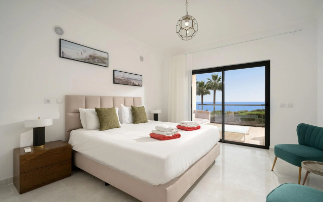 Stunning Sea View Lagos Apartment by Ideal Homes
