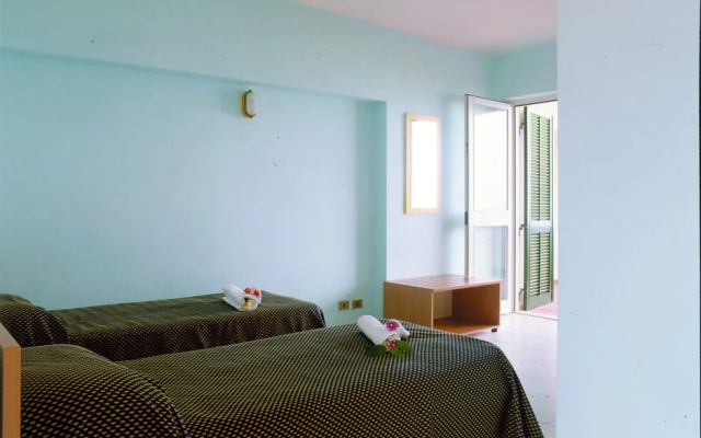 Apulia Hotel Rodi Garganico