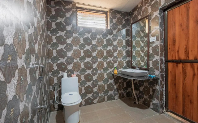Jungle King Resort