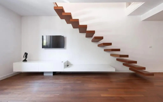 SANTA MARIA NOVELLA STYLISH Loft GREAT LOCATION-Hosted by Sweetstay