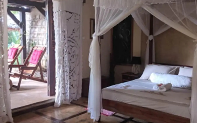 293 On Komba Guest House