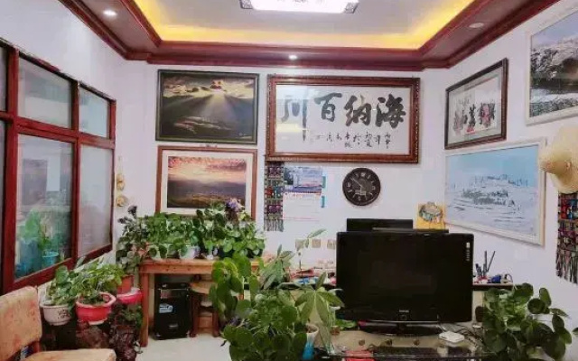 Red Clay People's Hotel