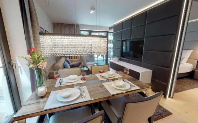 White Pearl Apartment 1.08