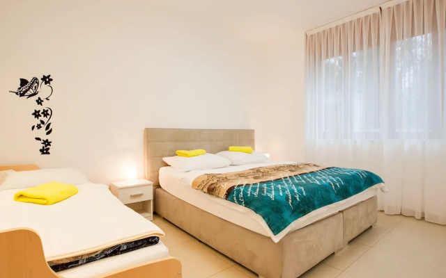 Modern Apartment in Rijeka With Garden