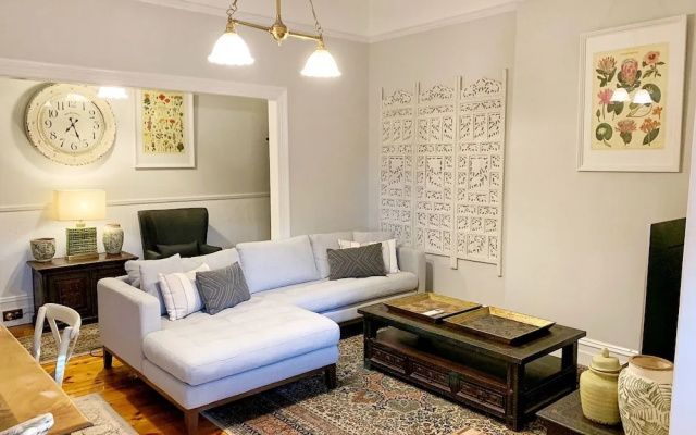 Hollidge House Apartments