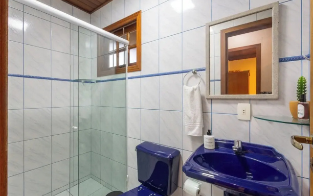 Charming House With BBQ by the sea Mon0099