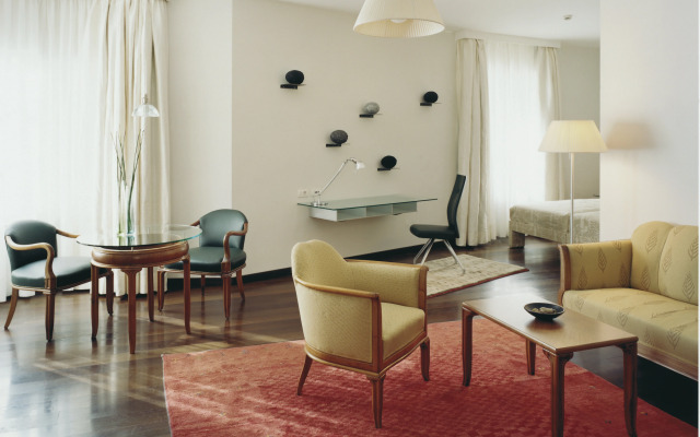 Hotel Greif, a Member of Design Hotels