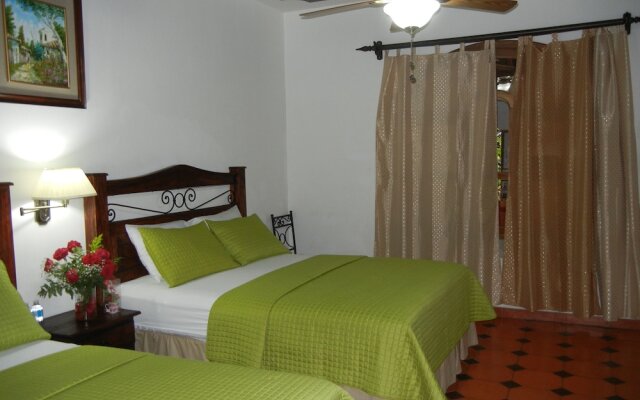 Casa Gabriela Hotel Копан-Руинас комната для гостей