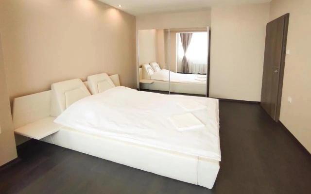 Diana Residence