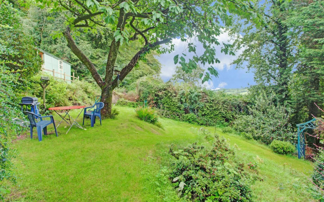Shepherds Hut Near Exmoor National Park
