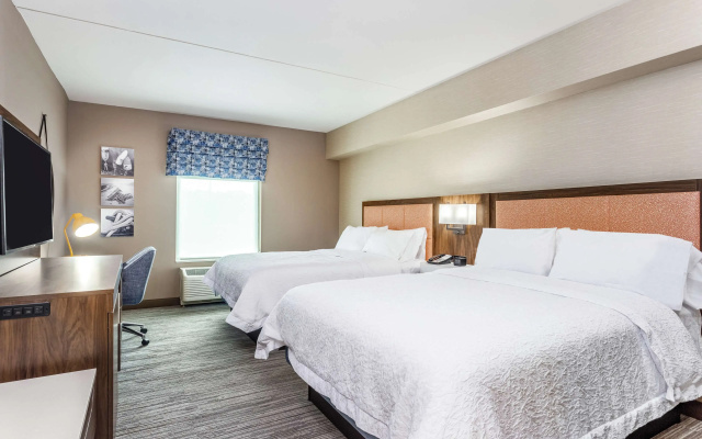 Hampton Inn & Suites Kittery-Portsmouth