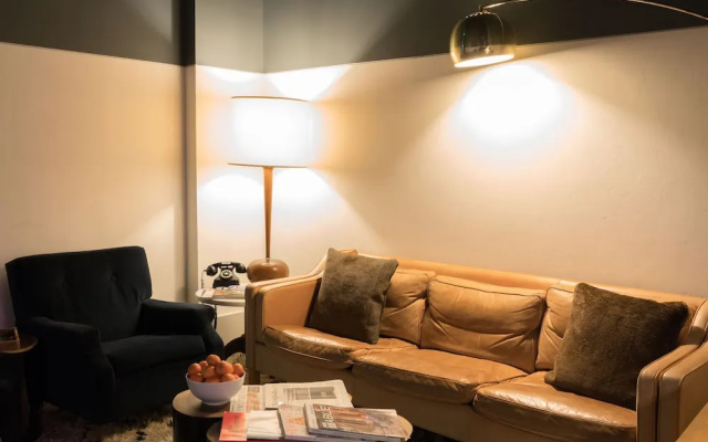 The 404 Hotel