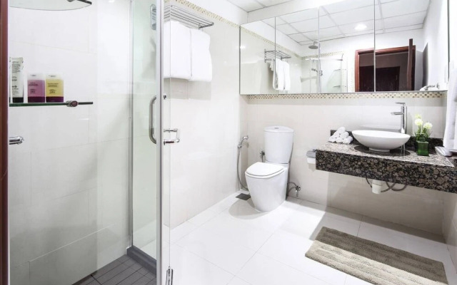 Full Sea View! Gorgeous 2BR in JBR - Sleeps 6!