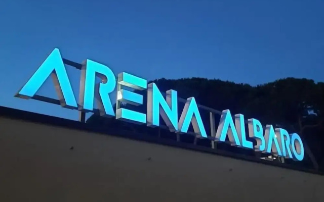 Arena House