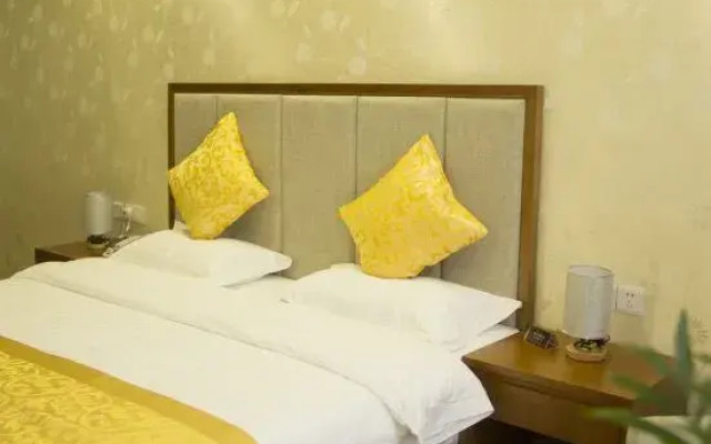 Shenghui Hotel