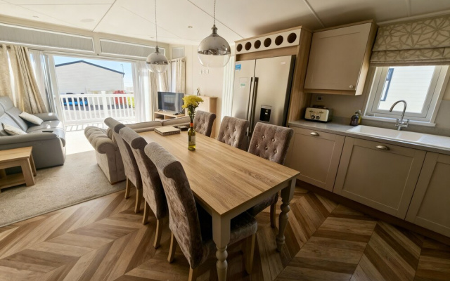 Ocean Edge Leisure Park - Holiday Accommodation 21286