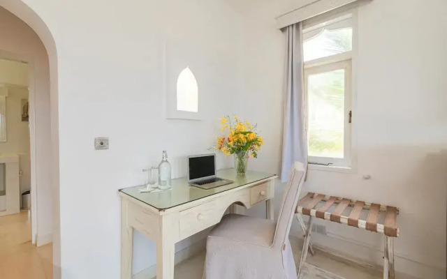 Amani Beachfront Villa by YourHost