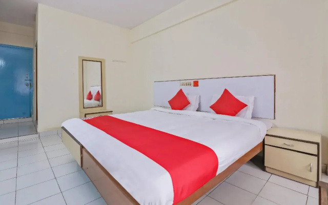Hotel Hindustan by OYO Rooms