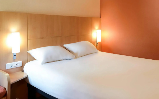 ibis Nevers