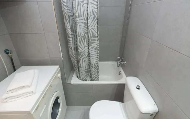 Apartment in Roses Near La Perola Beach