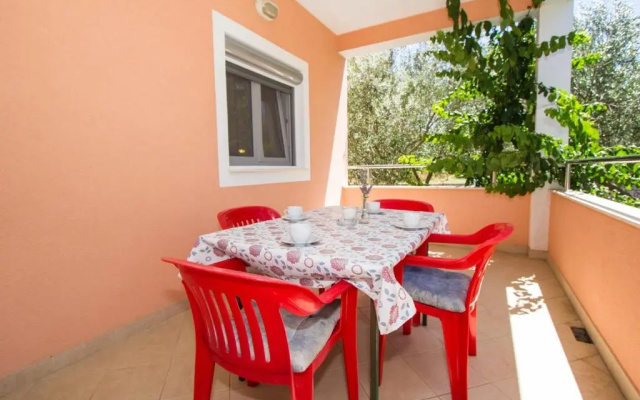 Apartments and Rooms Skalinada