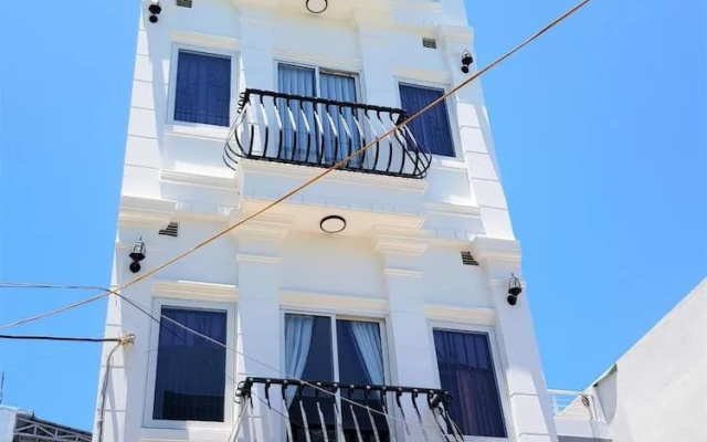 Temo House