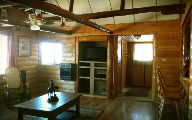 Wapiti Mountain Cabin
