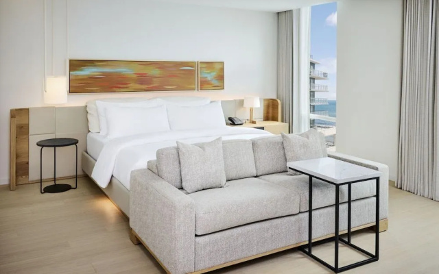 The Pearle Hotel & Spa, Autograph Collection