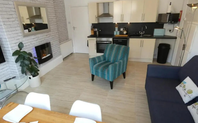 Rialto Holiday Apartments