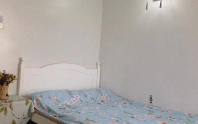 Liuzhou Old Tree Youth Hostel