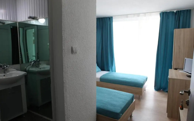 Hotel Hijata