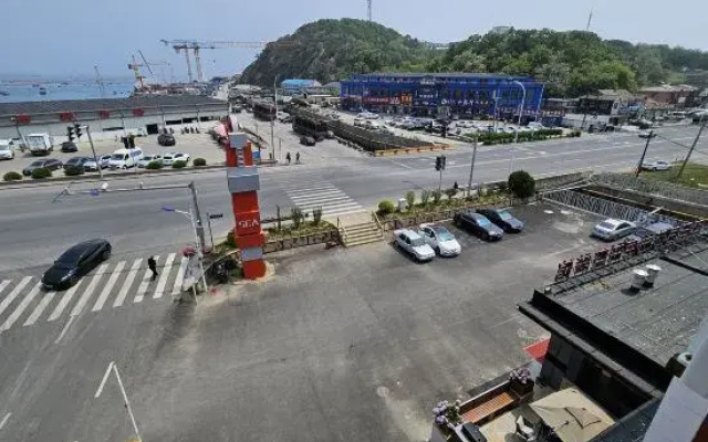 Yipinmiao Express Hotel (Dalian Medical University Tahewan Happy Coast)