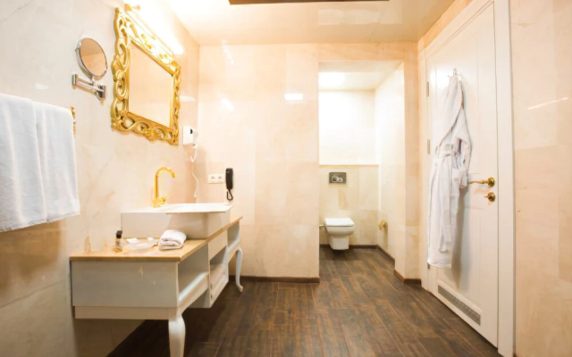 Sumgayit Plaza Hotel