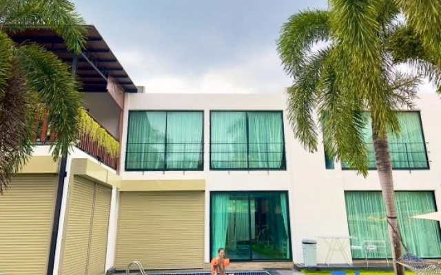The White House Kamala Phuket
