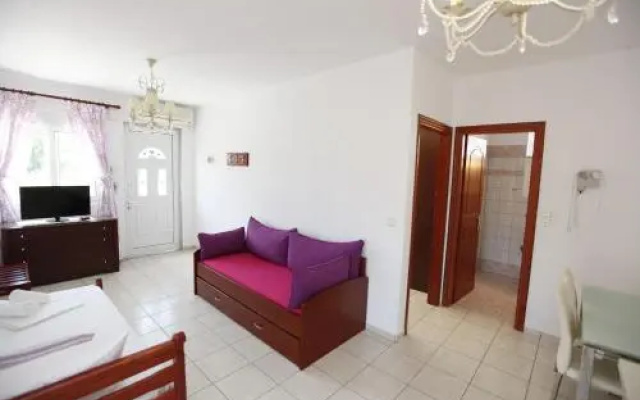 Nereids Apartments and Studios