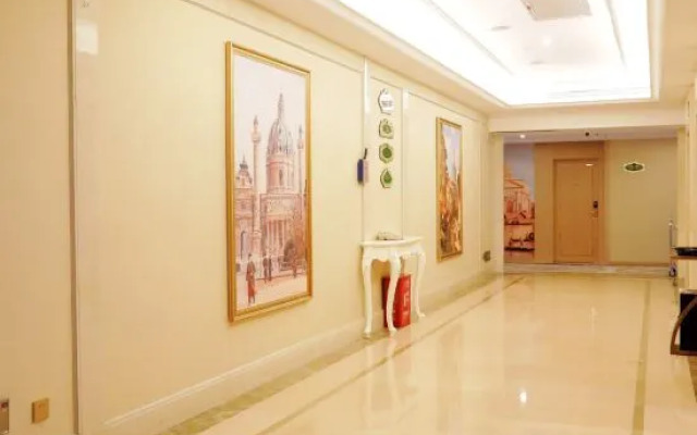 Vienna International Hotel( Liuyang Jingkai District Centre international store)