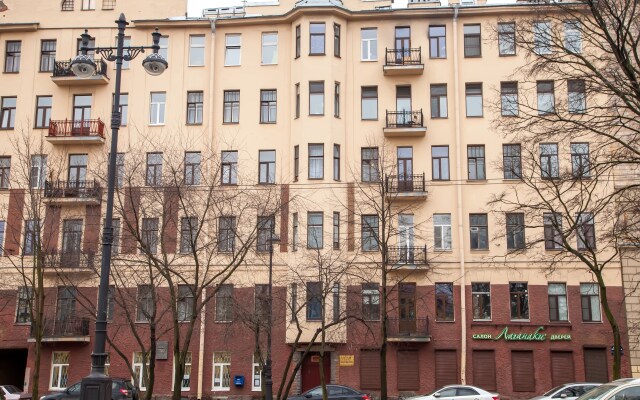 Гостиница Меблированные комнаты Альтбург на Васильевском в Санкт-Петербурге 4 отзыва об отеле, цены и фото номеров - забронировать гостиницу Меблированные комнаты Альтбург на Васильевском онлайн Санкт-Петербург вид на фасад