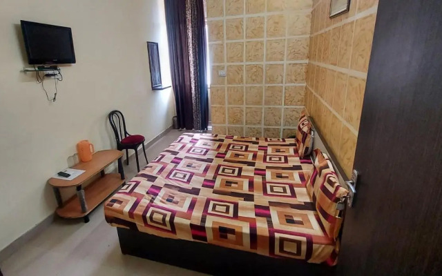 Hotel Shiv Angan