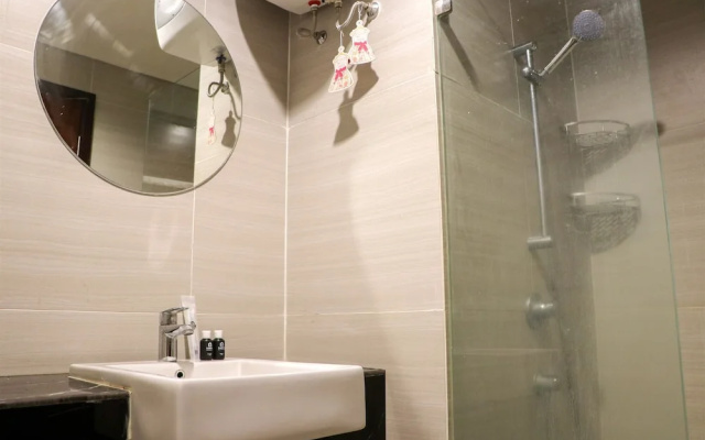 Nice And Homey Studio At West Vista Apartment
