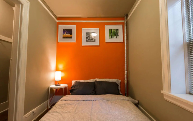 Historic Condo Downtown with great amenities!
