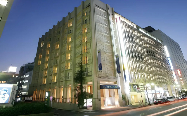 hotelImage