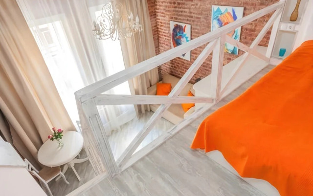 LeoHotels Oblaka