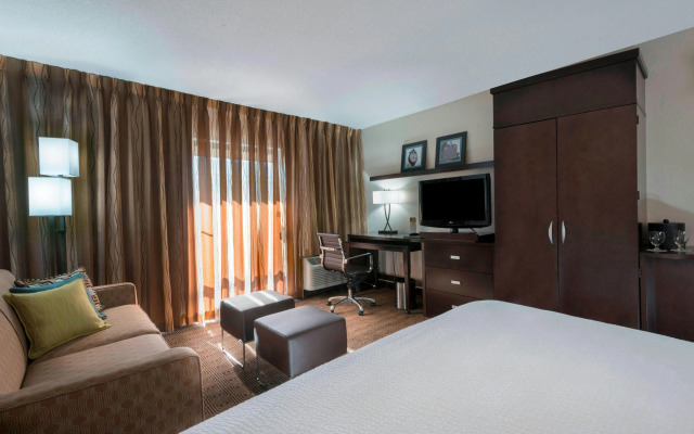 Courtyard by Marriott Worcester