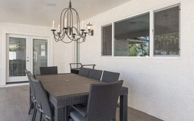 Warm Contemporary