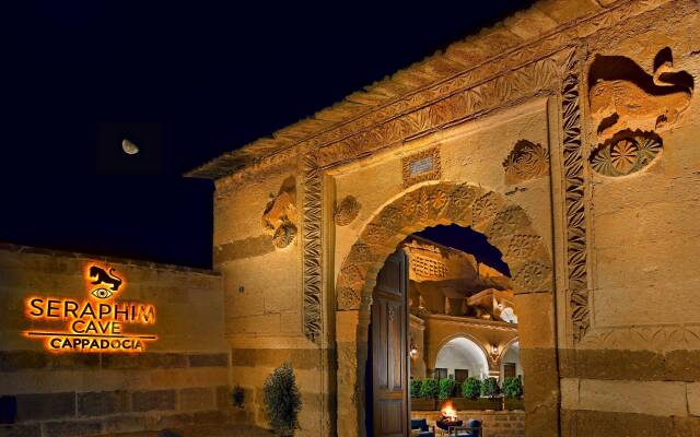 Seraphim Cave Hotel Мустафапаша вид на фасад