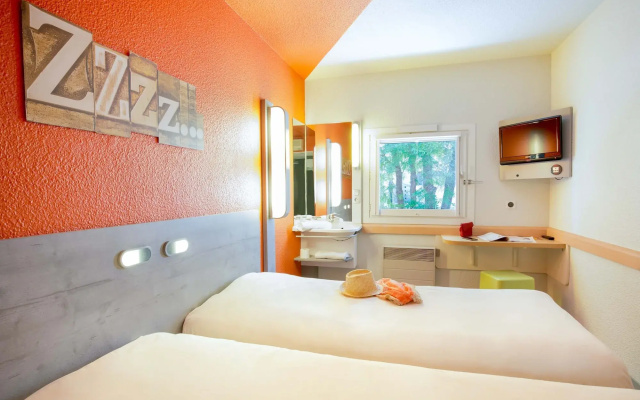 ibis budget Frejus Capitou A8