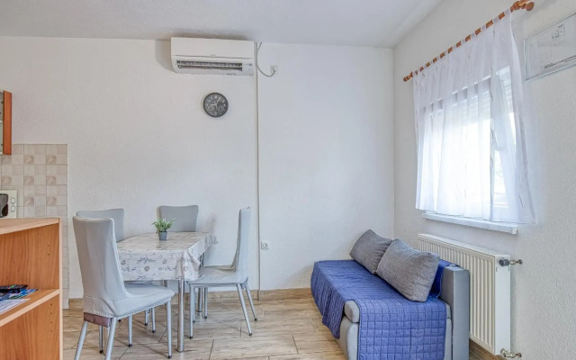 Apartment Complex Danka