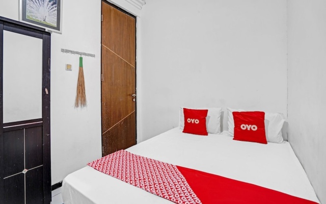 OYO Life 90791 Royale Margorejo