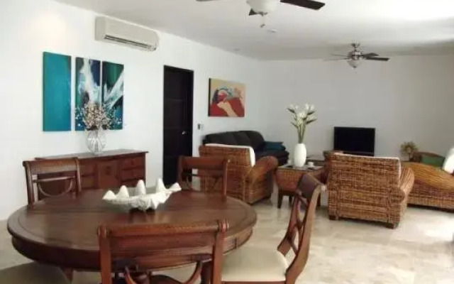 Mamitas Village - MV202