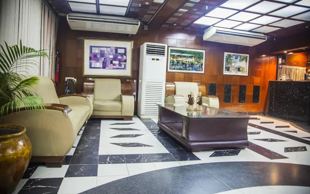 Peacock All Suites